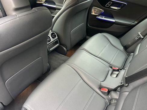 Certified 2025 Mercedes-Benz C 300 4MATIC Sedan image 11