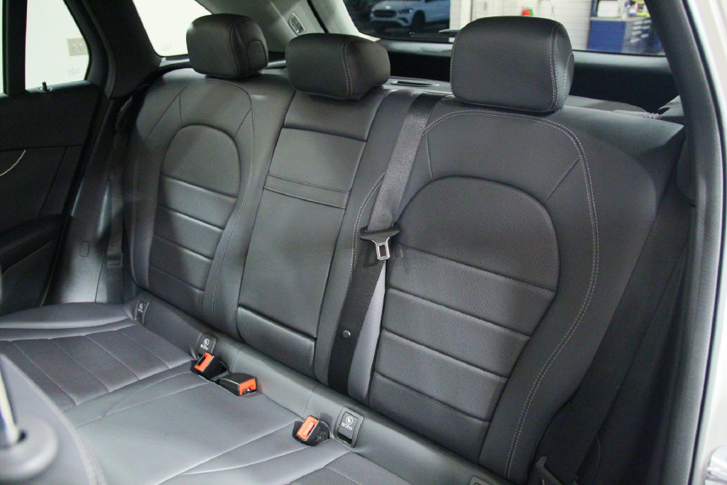 Certified 2022 Mercedes-Benz GLC 300 4MATIC image 29