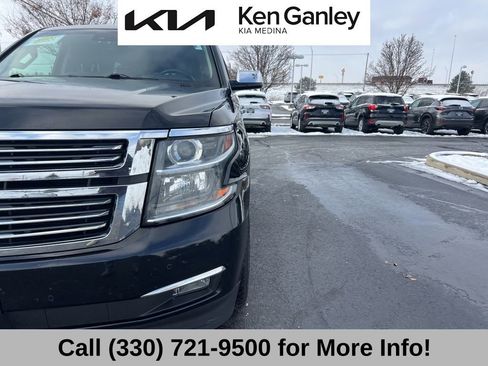 Used 2017 Chevrolet Suburban Premier image 20