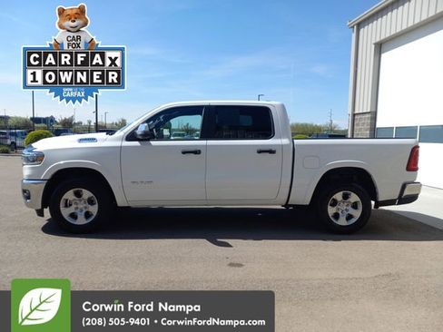 Used 2025 RAM 1500 Big Horn AWD/4WD image 6