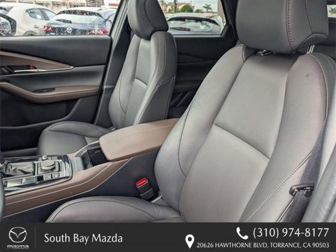 Certified 2025 MAZDA CX-30 AWD 2.5 S w/ Premium Package image 25