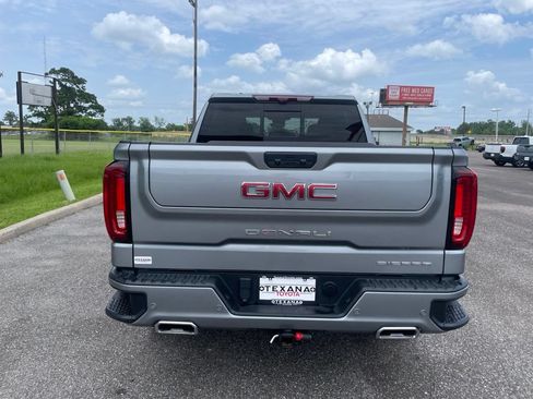 Used 2024 GMC Sierra 1500 Denali w/ Technology Package AWD/4WD image 7