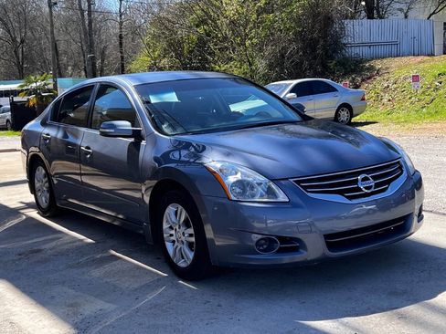 Used 2010 Nissan Altima 2.5 SL w/ SL Pkg image 8