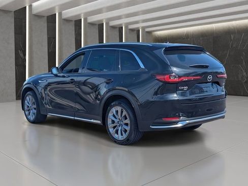 Used 2025 MAZDA CX-90 3.3 Turbo w/ Premium Plus Pkg image 4