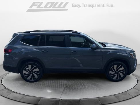 New 2026 Volkswagen Atlas SE image 8