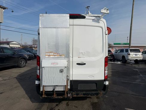 Used 2020 Ford Transit 250 Medium Roof image 6