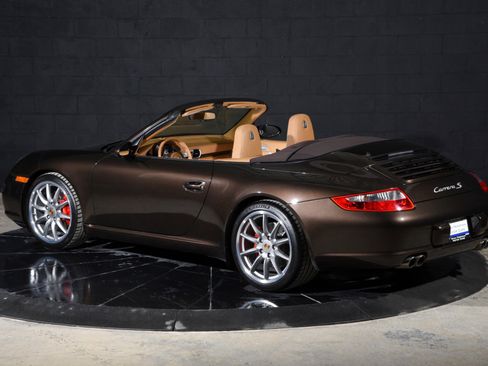 Used 2008 Porsche 911 Carrera S RWD image 12