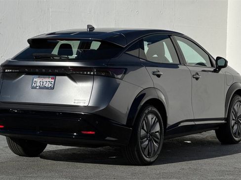 Certified 2023 Nissan Ariya AWD image 4