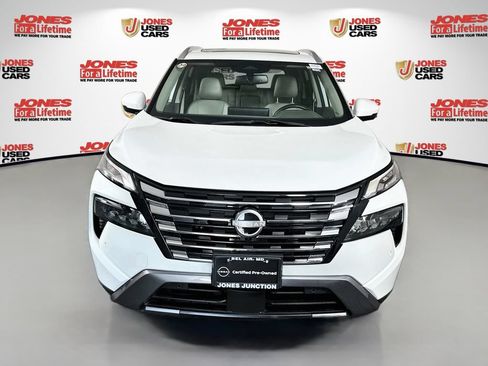 Certified 2024 Nissan Rogue SL w/ SL Premium Package AWD/4WD image 14