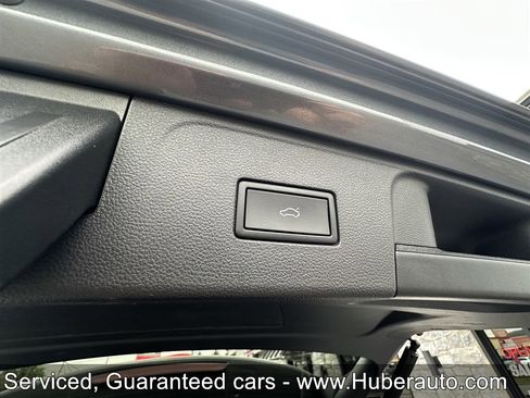 Used 2024 Volkswagen Atlas SE image 36