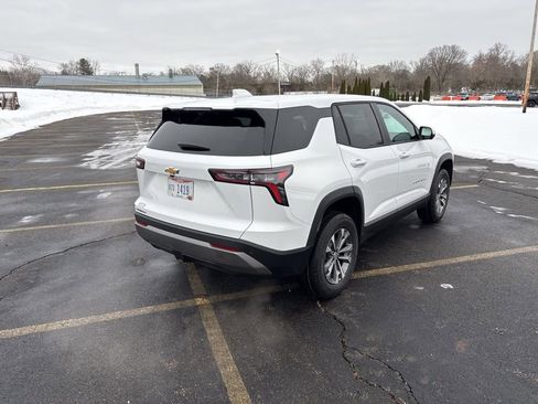New 2026 Chevrolet Equinox LT w/ Convenience Package II image 11