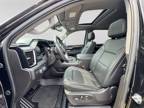 Used 2024 GMC Sierra 1500 Denali AWD/4WD image 20
