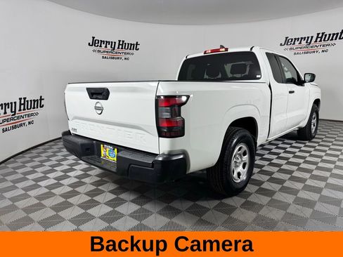Used 2022 Nissan Frontier S image 7