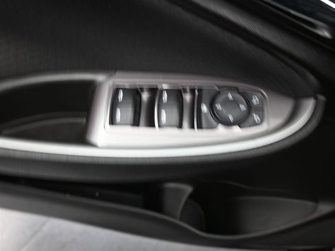 Used 2018 Chevrolet Malibu LS FWD image 14