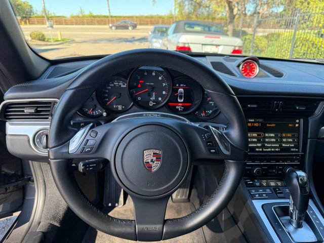 Used 2012 Porsche 911 Carrera RWD image 10