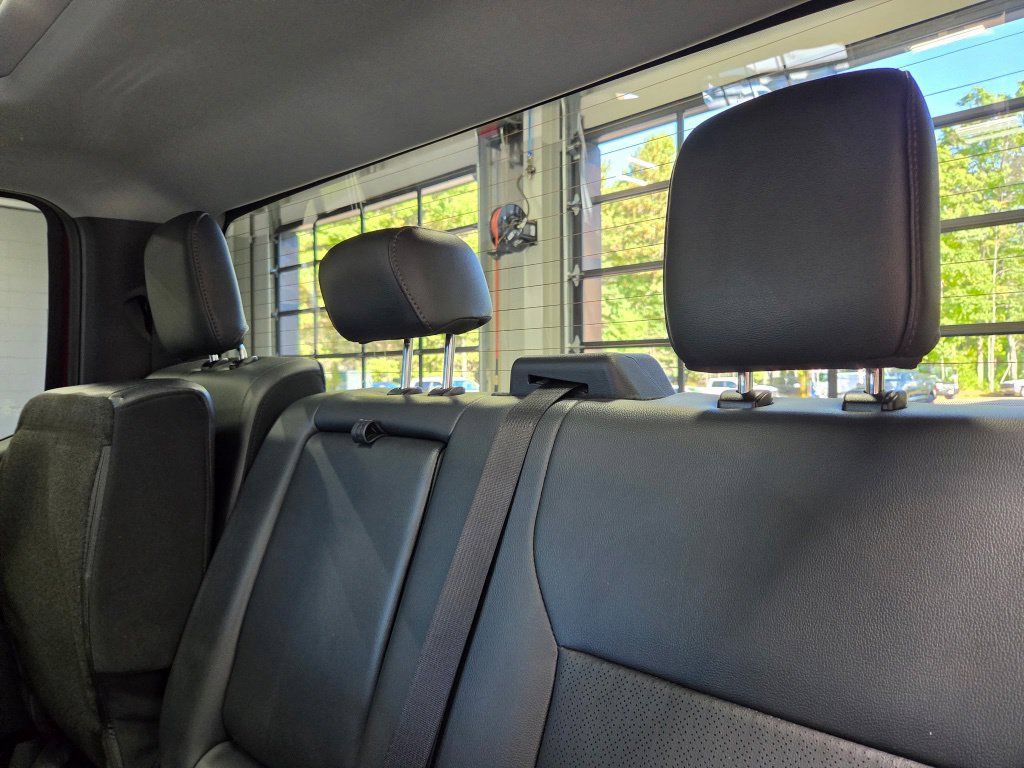 Used 2026 Ford F350 Lariat w/ Black Appearance Package AWD/4WD image 25