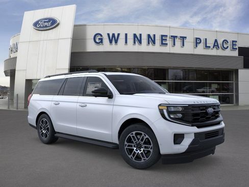 New 2025 Ford Expedition Max Active image 7