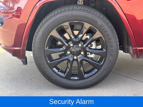 Used 2020 Jeep Grand Cherokee Altitude image 9