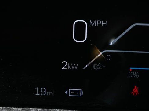 New 2025 Cadillac Escalade IQ Luxury 2 image 9