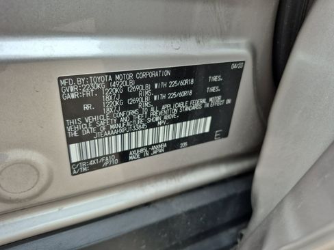 Certified 2023 Toyota Venza LE AWD/4WD image 24