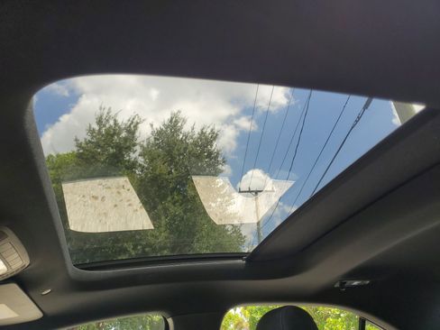 Used 2021 Mercedes-Benz A 220 image 25