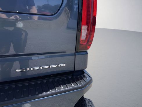 Used 2025 GMC Sierra 1500 Denali Ultimate AWD/4WD image 36