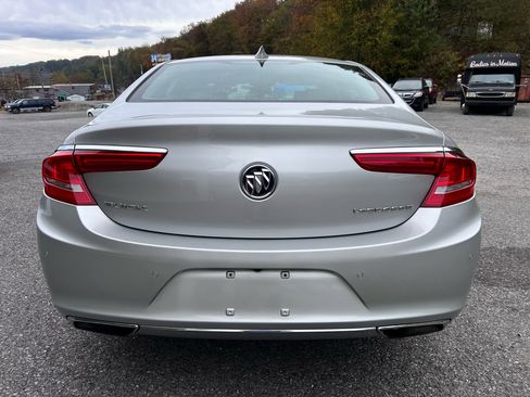 Used 2017 Buick LaCrosse Essence image 6