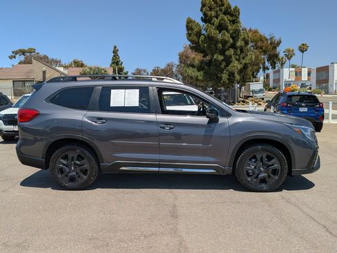 Used 2023 Subaru Ascent Onyx Edition Limited AWD/4WD image 5
