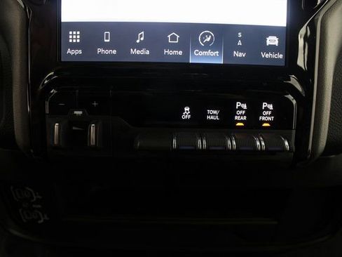 Used 2024 RAM 2500 Big Horn w/ Safety Group image 7