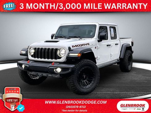 Used 2025 Jeep Gladiator Mojave w/ Safety Group AWD/4WD image 1