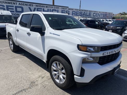 Used 2022 Chevrolet Silverado 1500 Custom AWD/4WD image 7