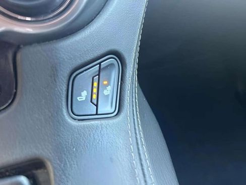 Used 2018 Chevrolet Tahoe LT image 18