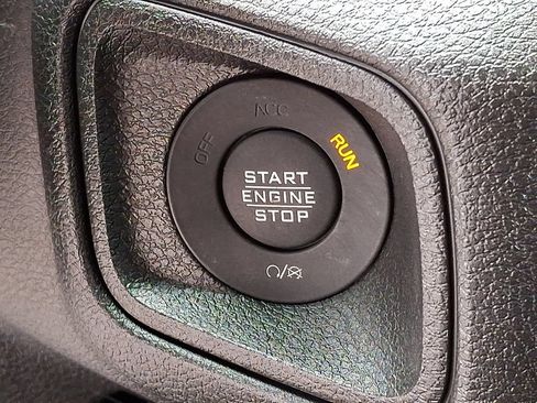 Used 2024 Jeep Wrangler Unlimited w/ Convenience Group AWD/4WD image 23