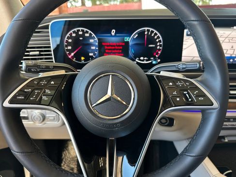 Certified 2025 Mercedes-Benz GLE 450e 4MATIC w/ Winter Package image 30