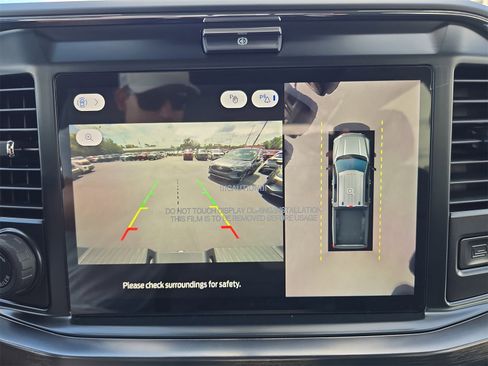 New 2025 Ford F250 Lariat w/ Lariat Ultimate Package image 17