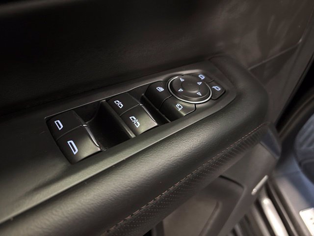 Used 2026 Chevrolet Tahoe High Country AWD/4WD image 13