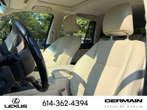 Used 2020 Lexus GX 460 Premium w/ Premium Package AWD/4WD image 11