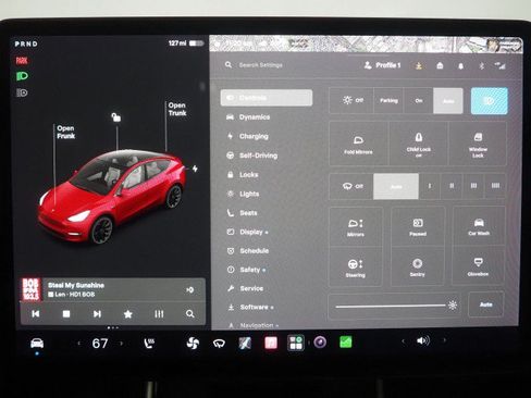 Used 2021 Tesla Model Y Long Range AWD/4WD image 26