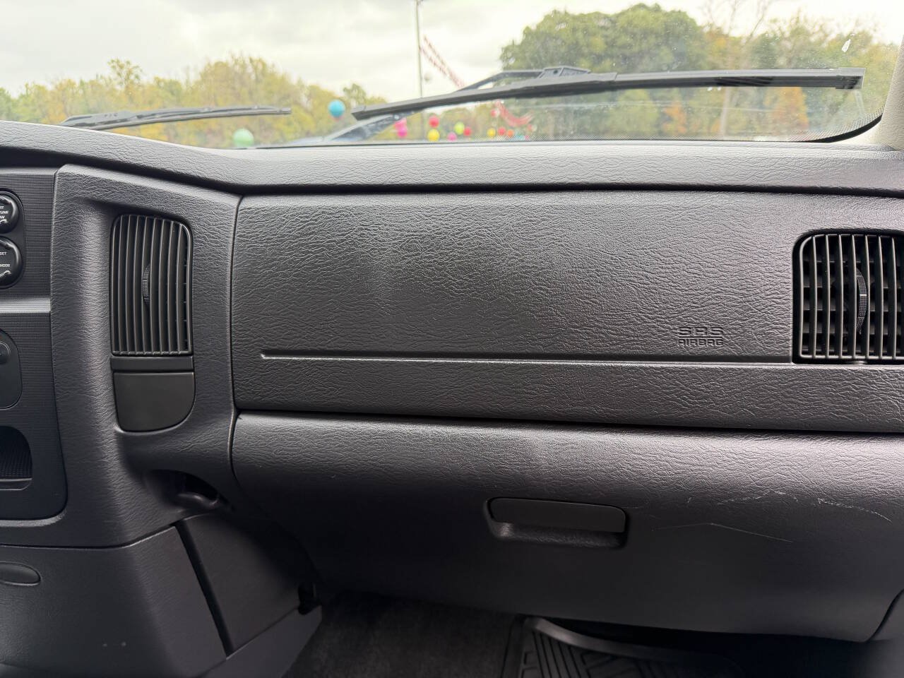 Used 2004 Dodge Ram 1500 Truck ST RWD image 10
