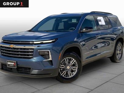 Used 2026 Chevrolet Traverse LT
