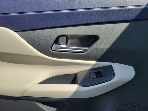 New 2026 Nissan Sentra SL w/ Floor Mat Package FWD image 12