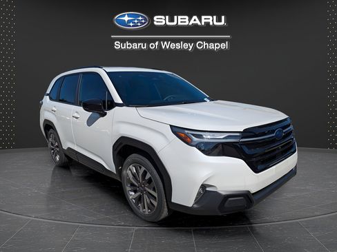 Used 2026 Subaru Forester Touring AWD/4WD image 1