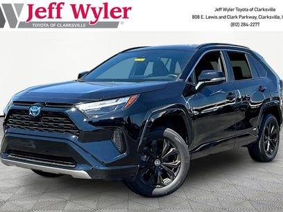 Used 2024 Toyota RAV4 SE