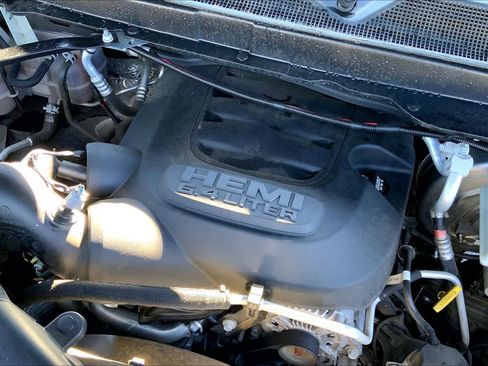 Used 2020 RAM 3500 Tradesman image 30