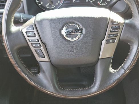 Used 2021 Nissan Titan Platinum Reserve w/ Moonroof Package image 11