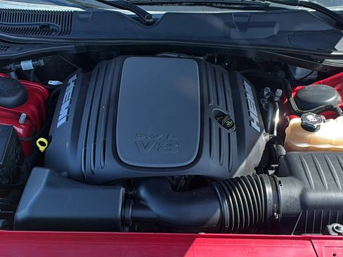 Used 2016 Dodge Challenger R/T Plus RWD image 22