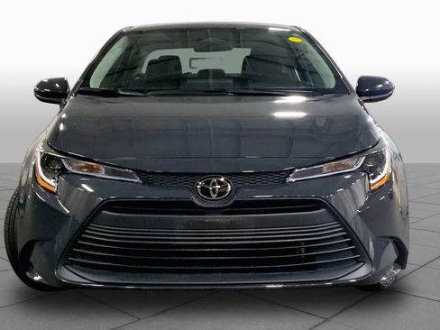 Used 2024 Toyota Corolla LE FWD image 4