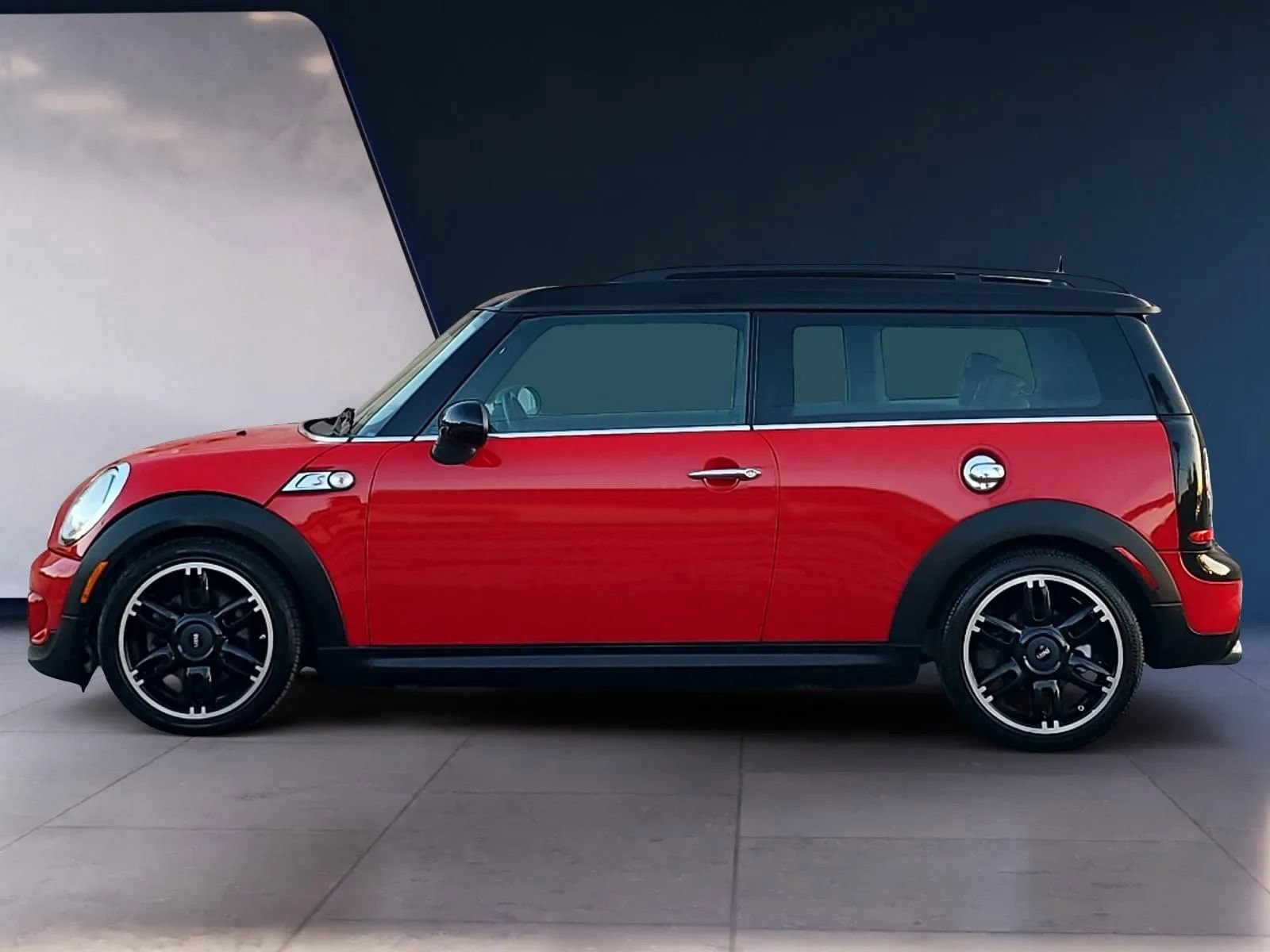 Used 2014 MINI Cooper Clubman S FWD image 2