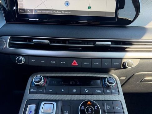 Used 2024 Hyundai Palisade SEL image 16