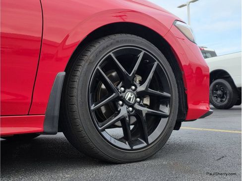 Used 2025 Honda Civic Sport image 9